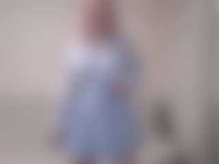 Flora's Live Sex Cam Show