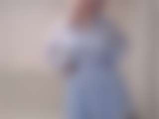 Flora's Live Sex Cam Show