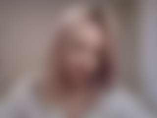 Flora's Live Sex Cam Show