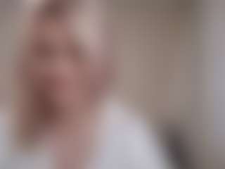 Flora's Live Sex Cam Show