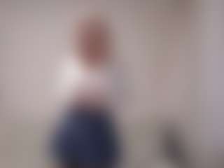 Flora's Live Sex Cam Show