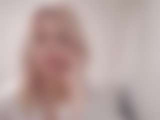 Flora's Live Sex Cam Show