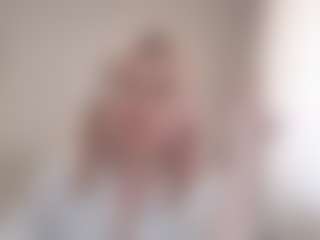 Flora's Live Sex Cam Show