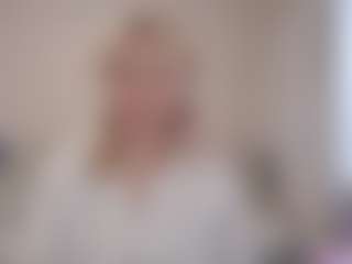 Flora's Live Sex Cam Show