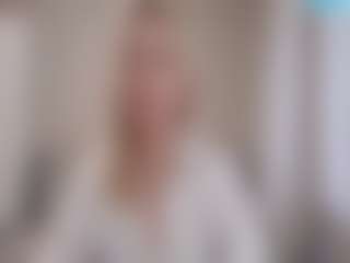 Flora's Live Sex Cam Show