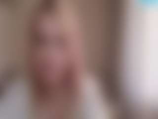 Flora's Live Sex Cam Show