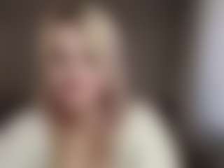 Flora's Live Sex Cam Show