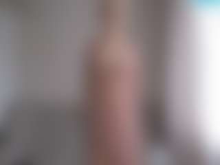 Flora's Live Sex Cam Show
