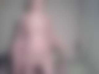 Flora's Live Sex Cam Show