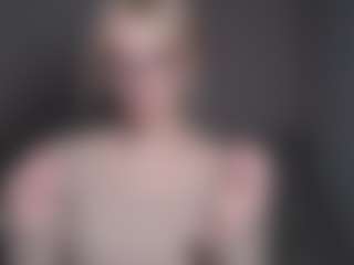 Live cam show with Flora - Normal on Cam Slut