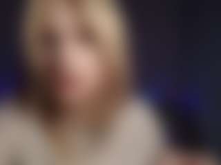 Live cam show with Flora - Moaning on TeamSkeetLive