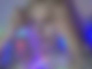 Flora's Live Sex Cam Show