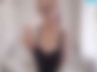 Live cam show with Flora - Thin on mypornchat.com