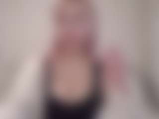 Live-Cam-Show mit Flora - Moaning auf Camsoda