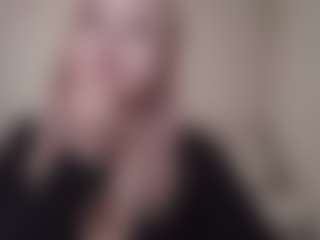 Flora's Live Sex Cam Show
