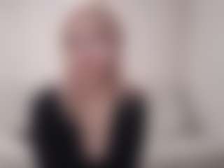 Flora's Live Sex Cam Show