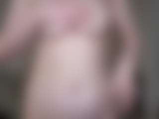 Flora's Live Sex Cam Show