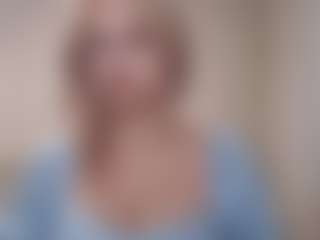 Flora's Live Sex Cam Show