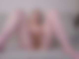 Flora's Live Sex Cam Show