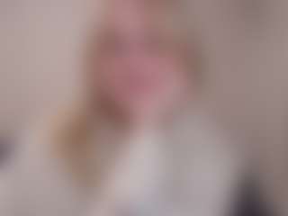 Live cam show with Flora - Normal on fuck-show.com