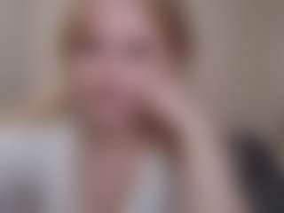 Live cam show with Flora - Normal on boobsie.com