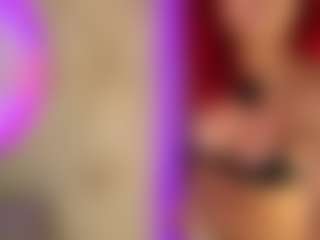 lara-curly's Live Sex Cam Show