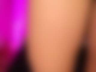 lara-curly's Live Sex Cam Show