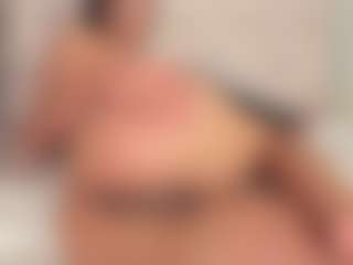 lily-roussee's Live Sex Cam Show