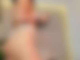 lily-roussee's Live Sex Cam Show