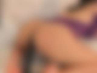 lily-roussee's Live Sex Cam Show