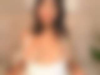 lily-roussee's Live Sex Cam Show