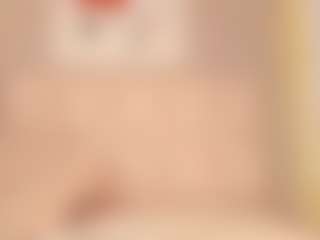 Live cam show with lily-roussee - Squirt on Livezox