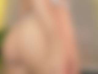 lily-roussee's Live Sex Cam Show