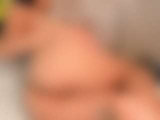 Live cam show with lily-roussee - Squirt on Dare Cams