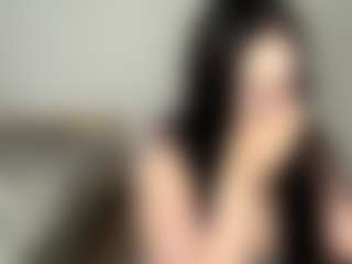 Live cam show with LoriannHaymans - Flash on StripNow