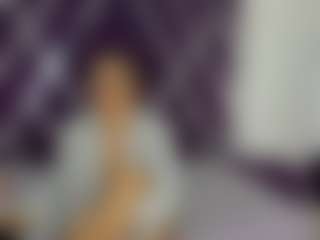 Live cam show with Lunaviceht - Bedroom on Camiplay Live