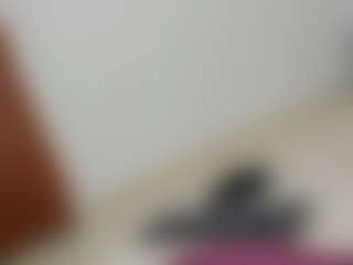 Live cam show with Lunaviceht - Brown Hair on Hubzter Live