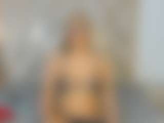 Live cam show with Lunaviceht - Colombia on makecum.org