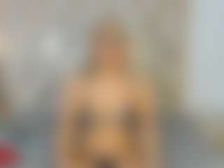 Live cam show with Lunaviceht - Colombia on Adult Interactions