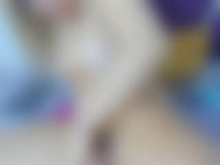 Live cam show with Lunaviceht - Amateur on Camsoda