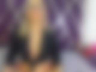 Live cam show with Lunaviceht - Colombia on Camsoda