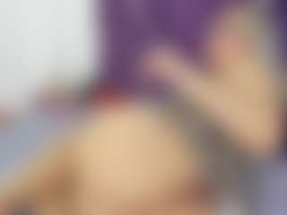 Live cam show with Lunaviceht - Colombia on xxxlivecams.org