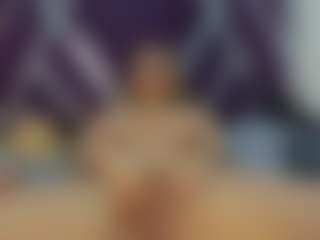 Live cam show with Lunaviceht - Natural on Camsoda