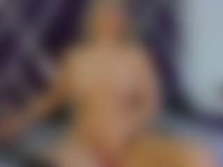 Live cam show with Lunaviceht - Blonde Hair Shaved Pussy on Camsoda
