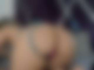 Live cam show with Lunaviceht - Striptease on Stripli.com