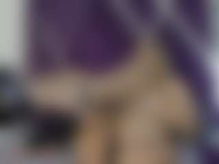 Live cam show with Lunaviceht - Blonde Hair Amateur on livesuperchat.net