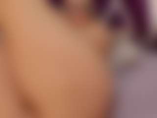 Live cam show with Lunaviceht - Blonde Hair Curvy on Camsoda