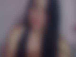 Live cam show with Melany Lewis - Normal on Gym Cam Girls