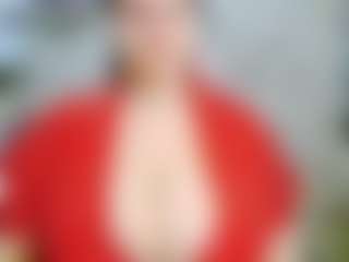 Live cam show with MirrorWhisper - Green Eyes on LiveSexCams6