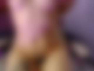 Live cam show with NaraStorn - Spanks on AdultVida.com